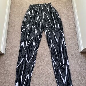 Black and White bodybuilding Pants